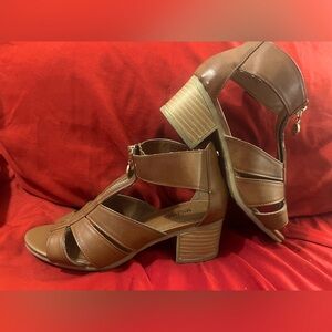 MICHAEL KORS sandal heels